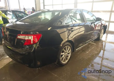 2012 Toyota Camry Le z USA, uszkodzony, nr VIN 4T1BF1FK1CU024757